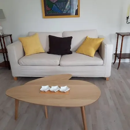 Maison Renovee Dans Une Ancienne Propriete. Apartman *